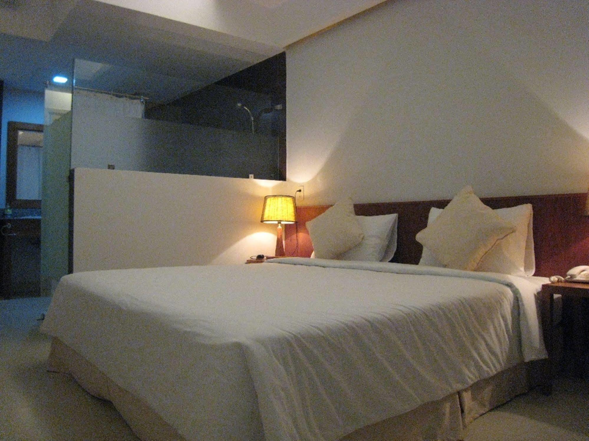 Da Nang Nemo Hotel Eksteriør billede