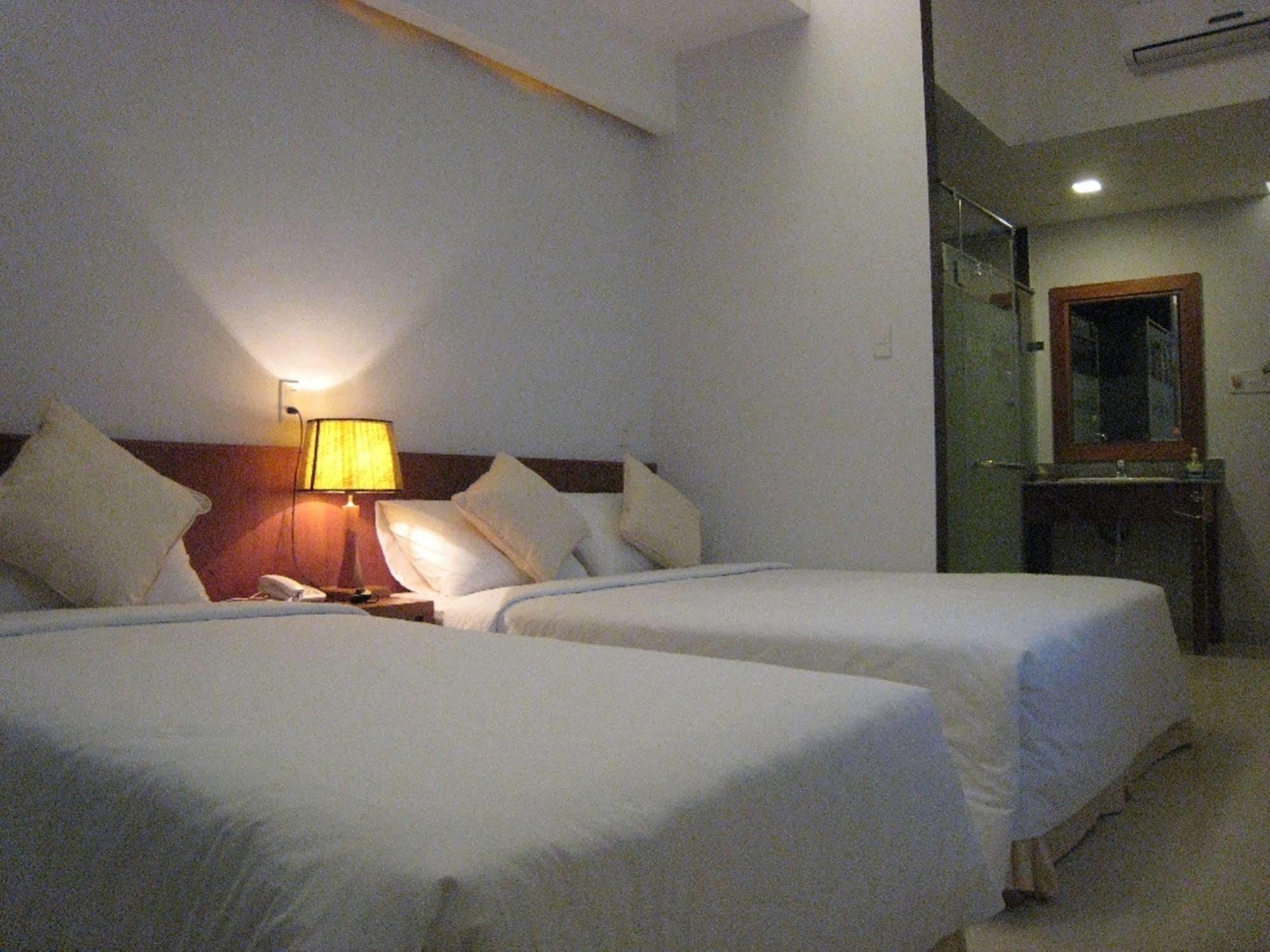 Da Nang Nemo Hotel Eksteriør billede